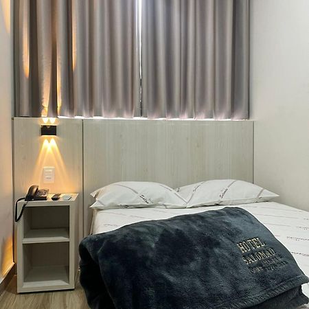 Hotel Salomao - Proximo A 25 De Marco, Bom Retiro, Bras E Rua Santa Efigenia, A 2 Minutos Do Mirante Sampa Sky E Pista De Skate Anhangabau São Paulo Luaran gambar