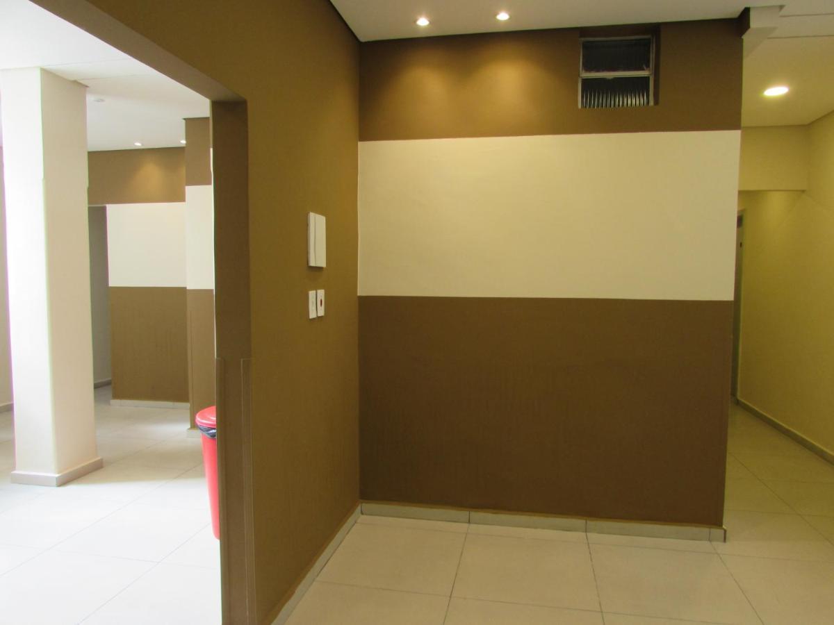 Hotel Salomao - Proximo A 25 De Marco, Bom Retiro, Bras E Rua Santa Efigenia, A 2 Minutos Do Mirante Sampa Sky E Pista De Skate Anhangabau São Paulo Luaran gambar