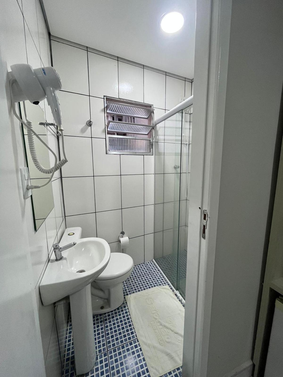 Hotel Salomao - Proximo A 25 De Marco, Bom Retiro, Bras E Rua Santa Efigenia, A 2 Minutos Do Mirante Sampa Sky E Pista De Skate Anhangabau São Paulo Luaran gambar