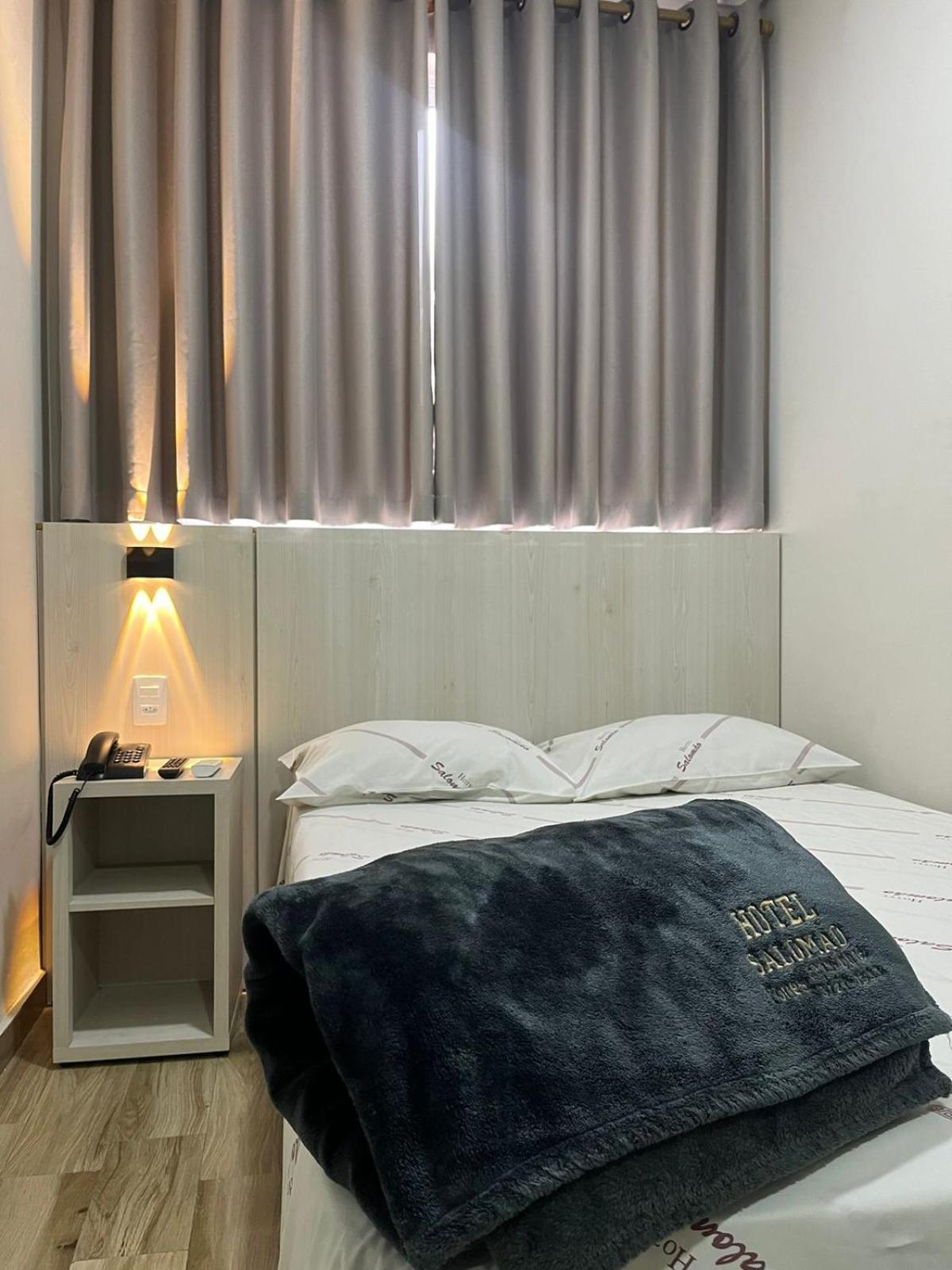 Hotel Salomao - Proximo A 25 De Marco, Bom Retiro, Bras E Rua Santa Efigenia, A 2 Minutos Do Mirante Sampa Sky E Pista De Skate Anhangabau São Paulo Luaran gambar