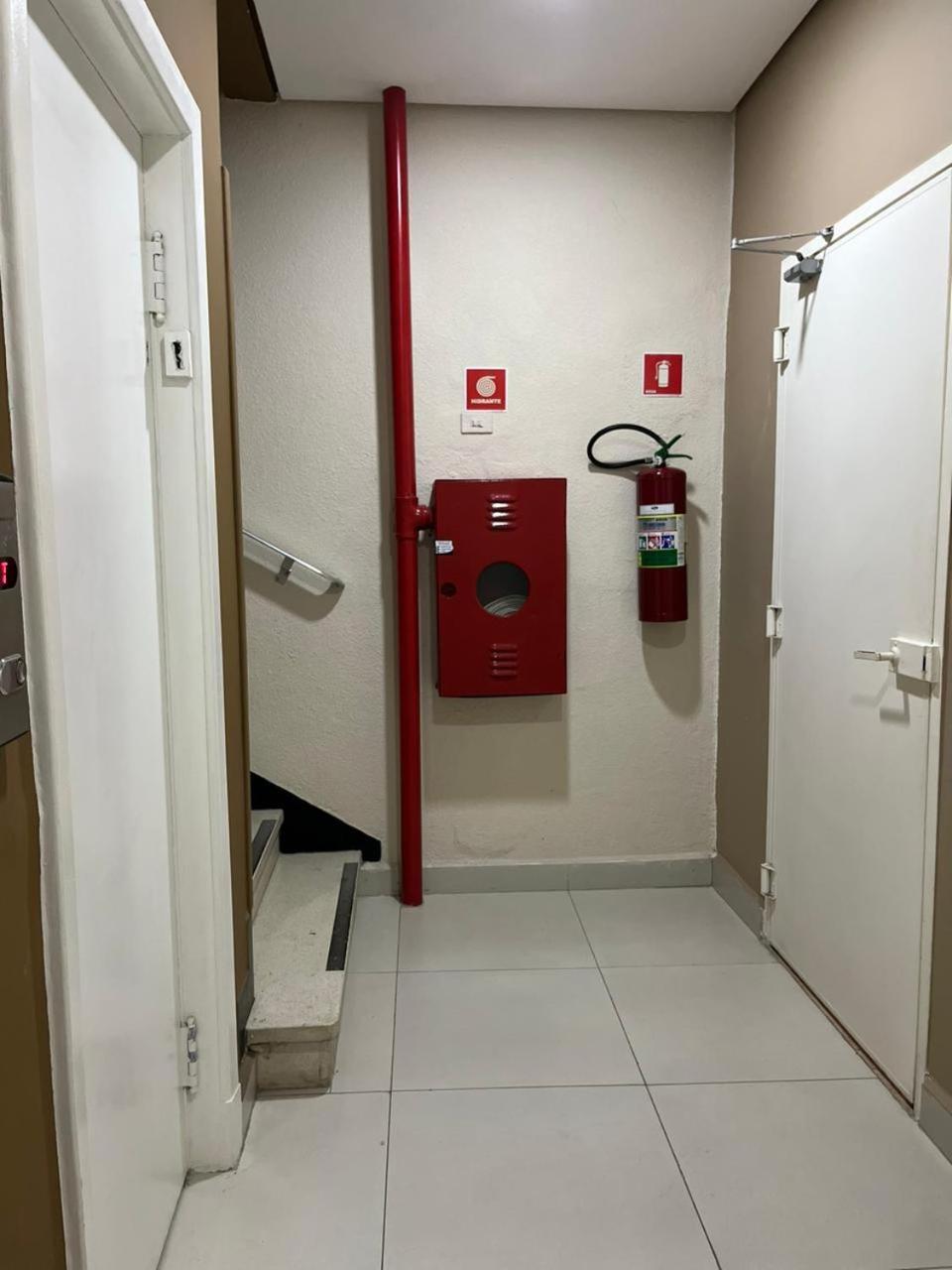 Hotel Salomao - Proximo A 25 De Marco, Bom Retiro, Bras E Rua Santa Efigenia, A 2 Minutos Do Mirante Sampa Sky E Pista De Skate Anhangabau São Paulo Luaran gambar