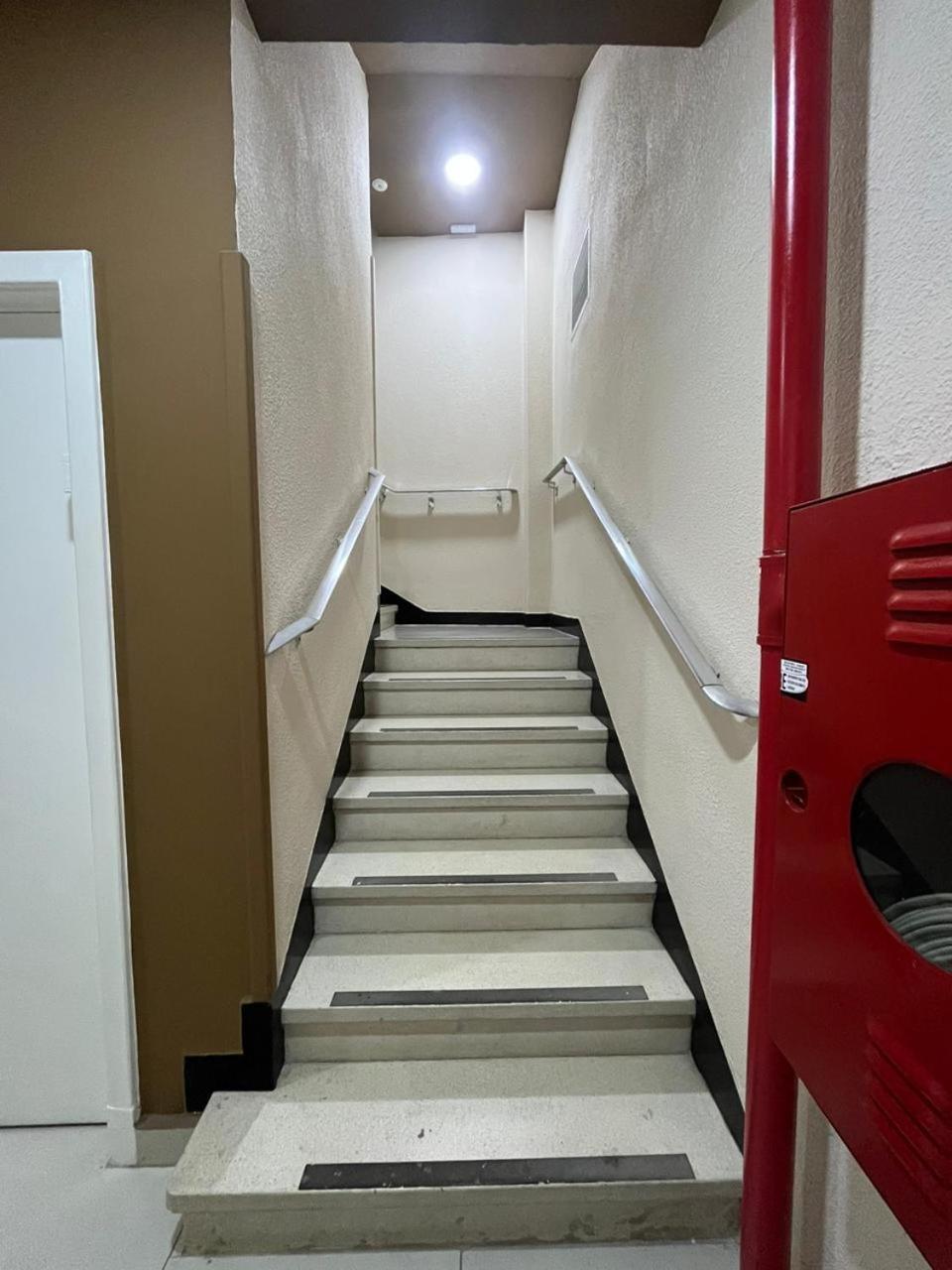 Hotel Salomao - Proximo A 25 De Marco, Bom Retiro, Bras E Rua Santa Efigenia, A 2 Minutos Do Mirante Sampa Sky E Pista De Skate Anhangabau São Paulo Luaran gambar